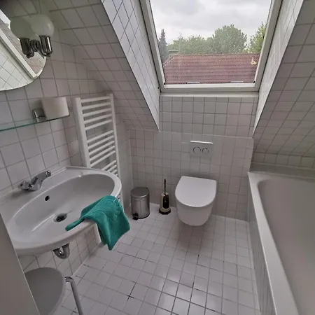 Rosa Canina, W10 Apartman